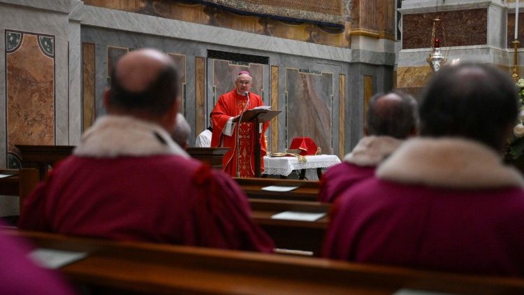Arcivescovo E.P. Parra Rota romana