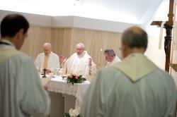 papa-francesco-santa-marta-3